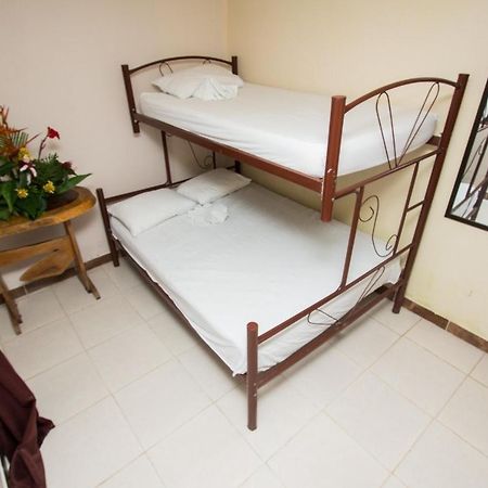 New Hostel Manuel Antonio, Meet New People Екстериор снимка